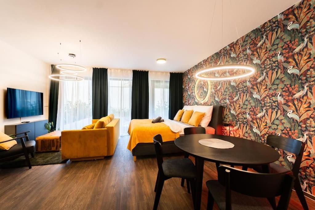Gold Garden Terrace Apartment Brno Exterior photo
